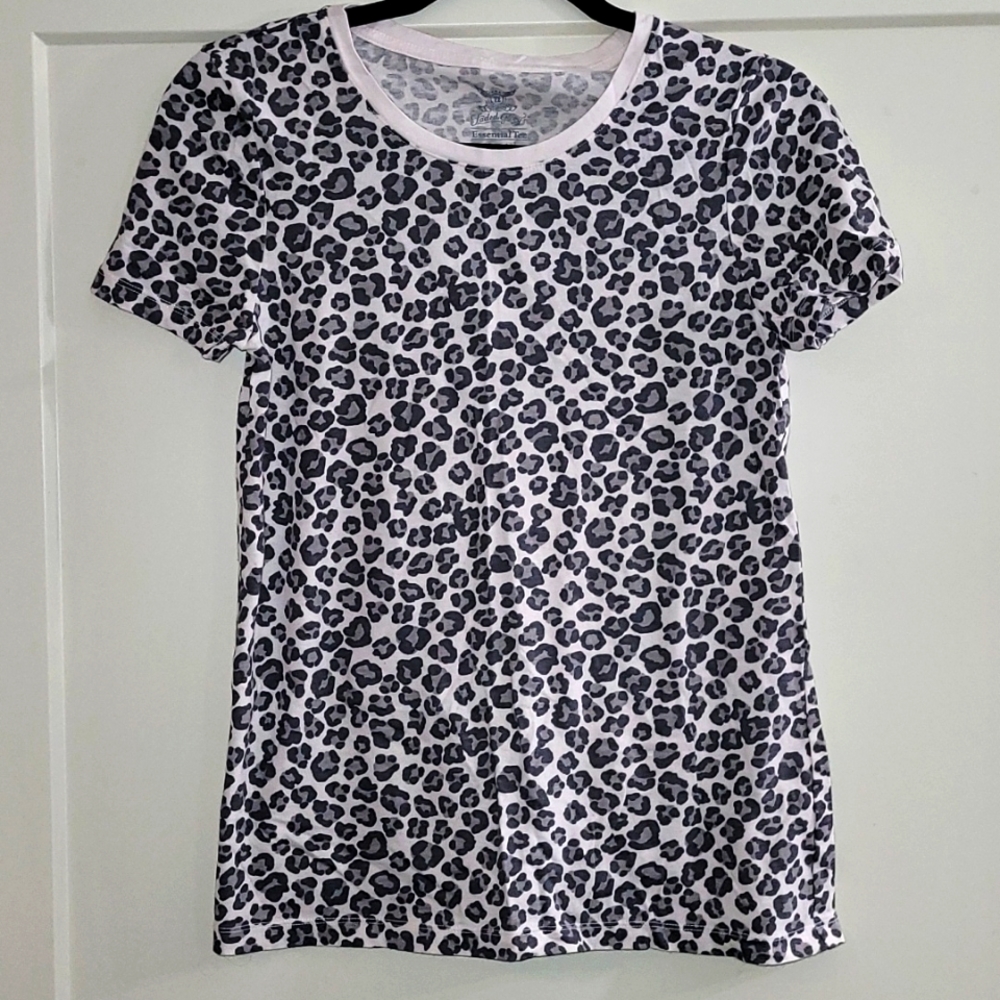 Faded Glory Essential Tee